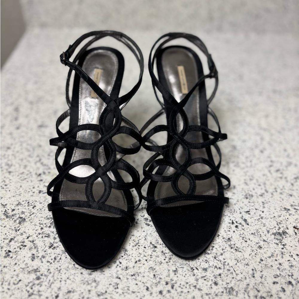Max Studio -new strappy heels